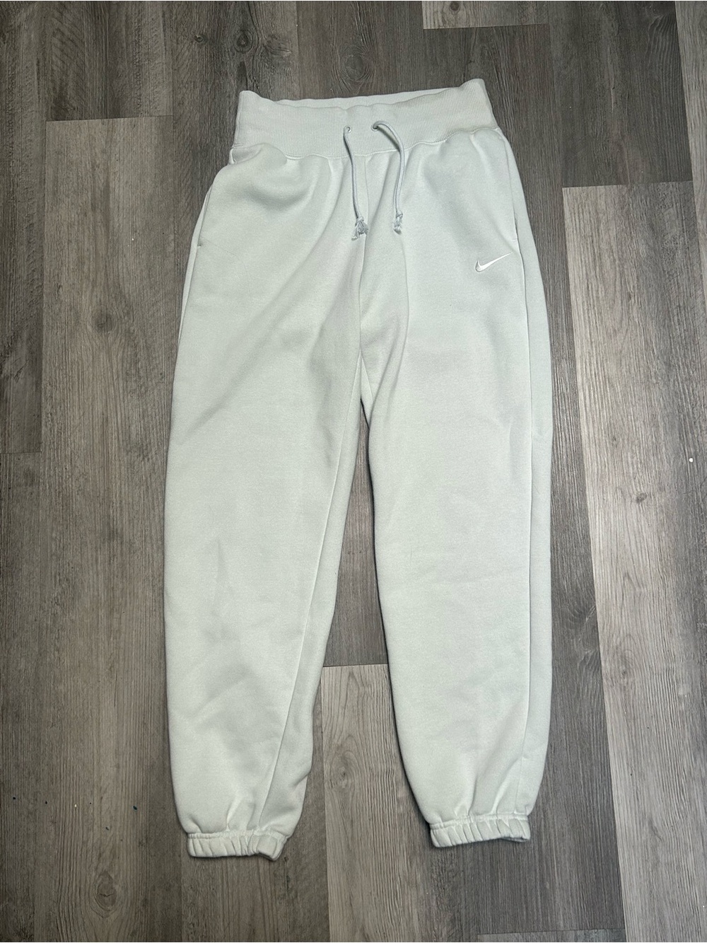 Nike joggers with thick waist band